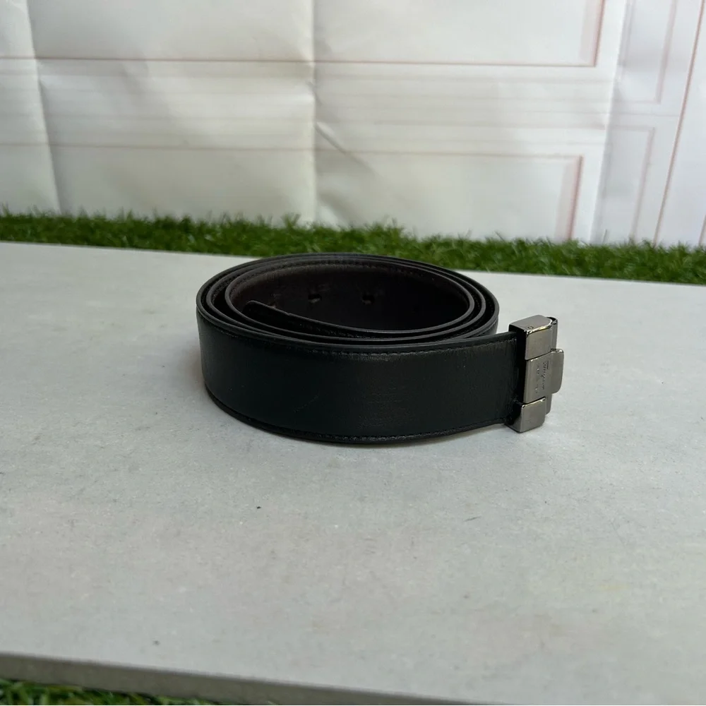 Ferragamo black /Brown Leather Men's Belt 40” (only the belt) no buckle